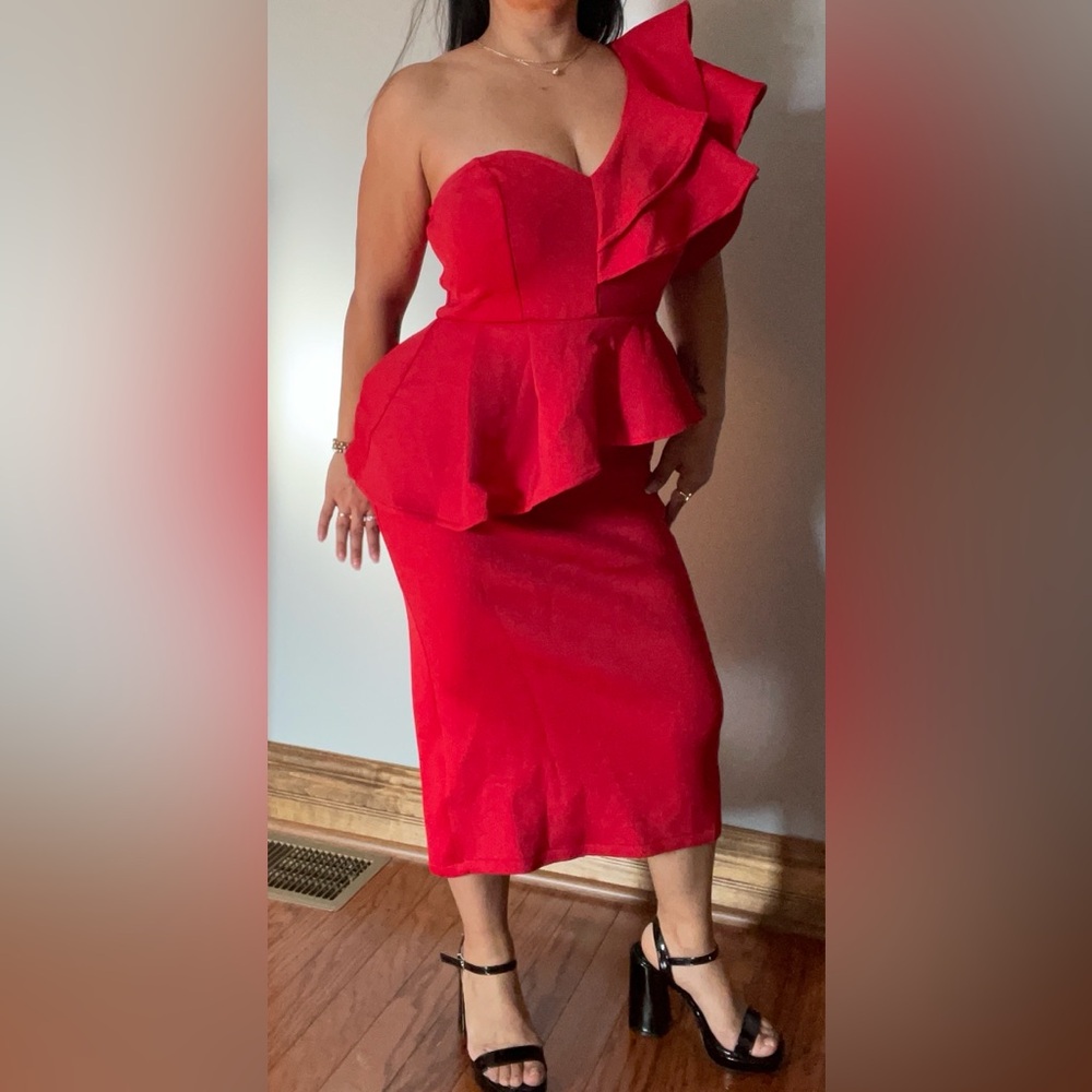 Elegant One Shoulder Red Dress